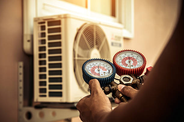 Professional Hvac technician working in Falling Rock, WV